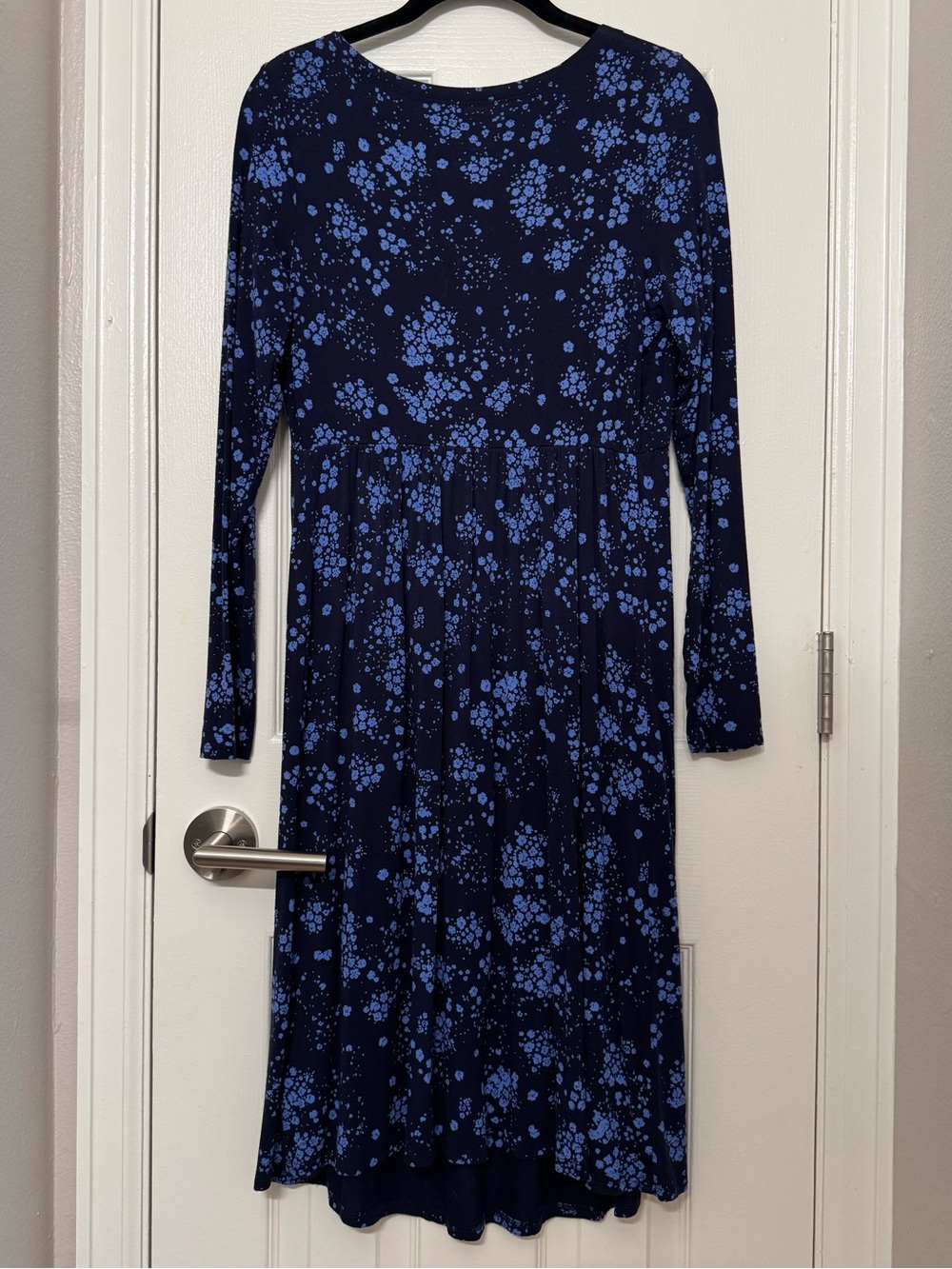 Ingrid & Isabel Maternity Dress Empire Waist Crew Neck Long Sleeve S Blue Floral